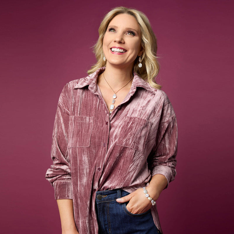 Shirley Pearl Bracelet: Gold