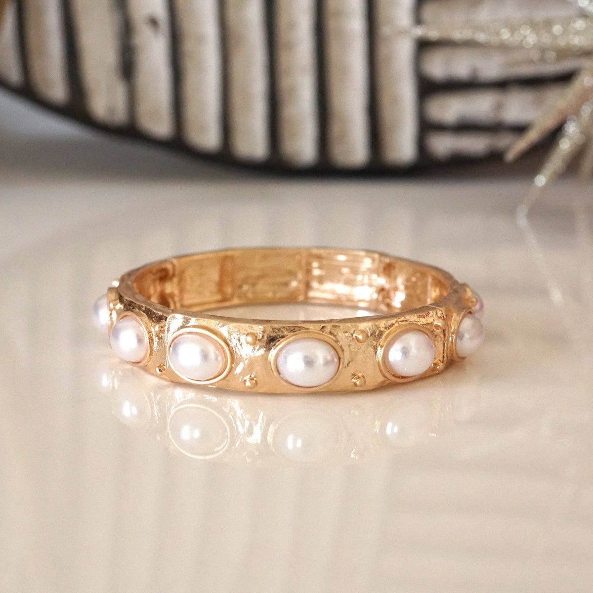 Classic Golden Stretchy Bangles Pearl