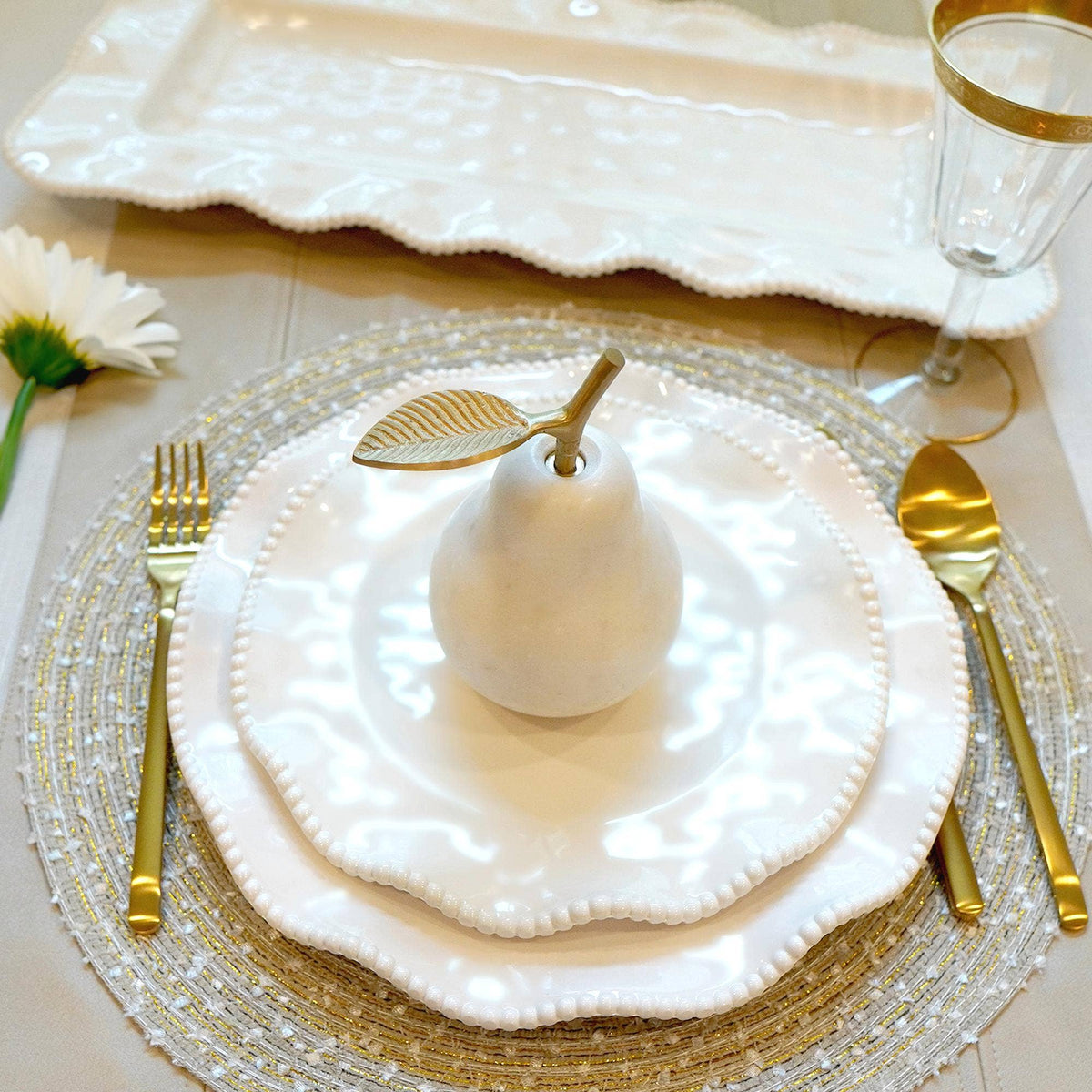 Perlette Cream Melamine Dinner Plate 11 in