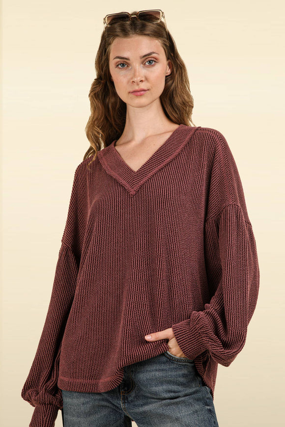 NJ Wine Ribbed V-Neck Knit Top