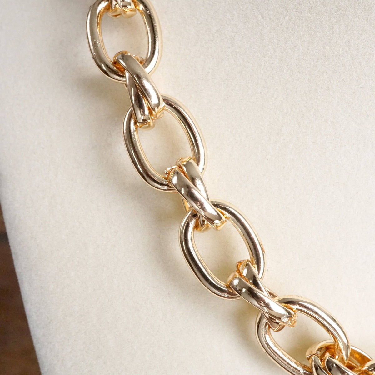 Chunky Fancy Cable Chain Necklace in Gold Tone