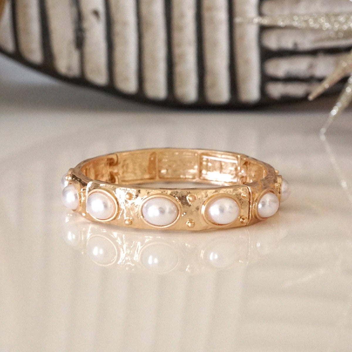 Classic Golden Stretchy Bangles Pearl
