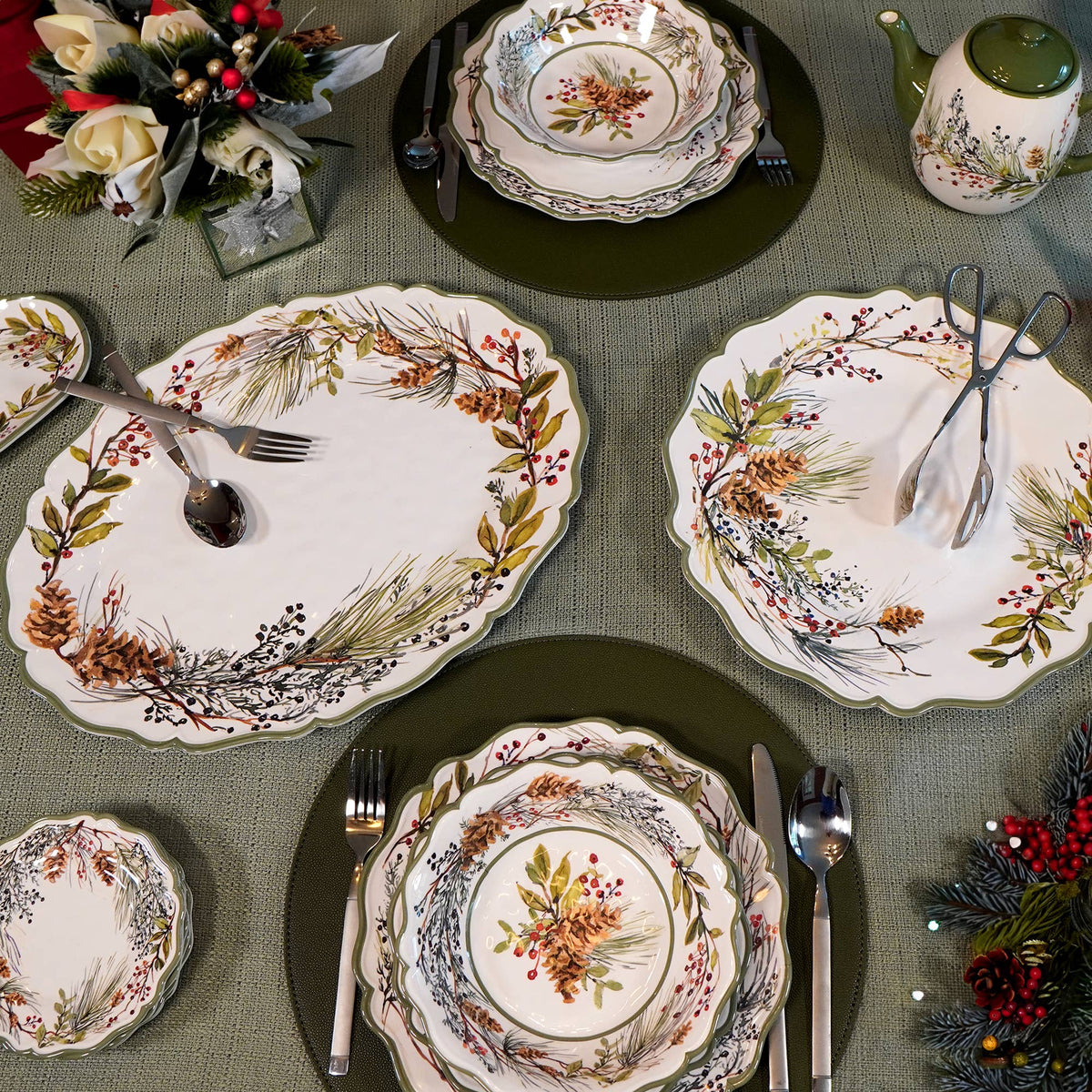 Winters Forest Canape Plate Gift Set