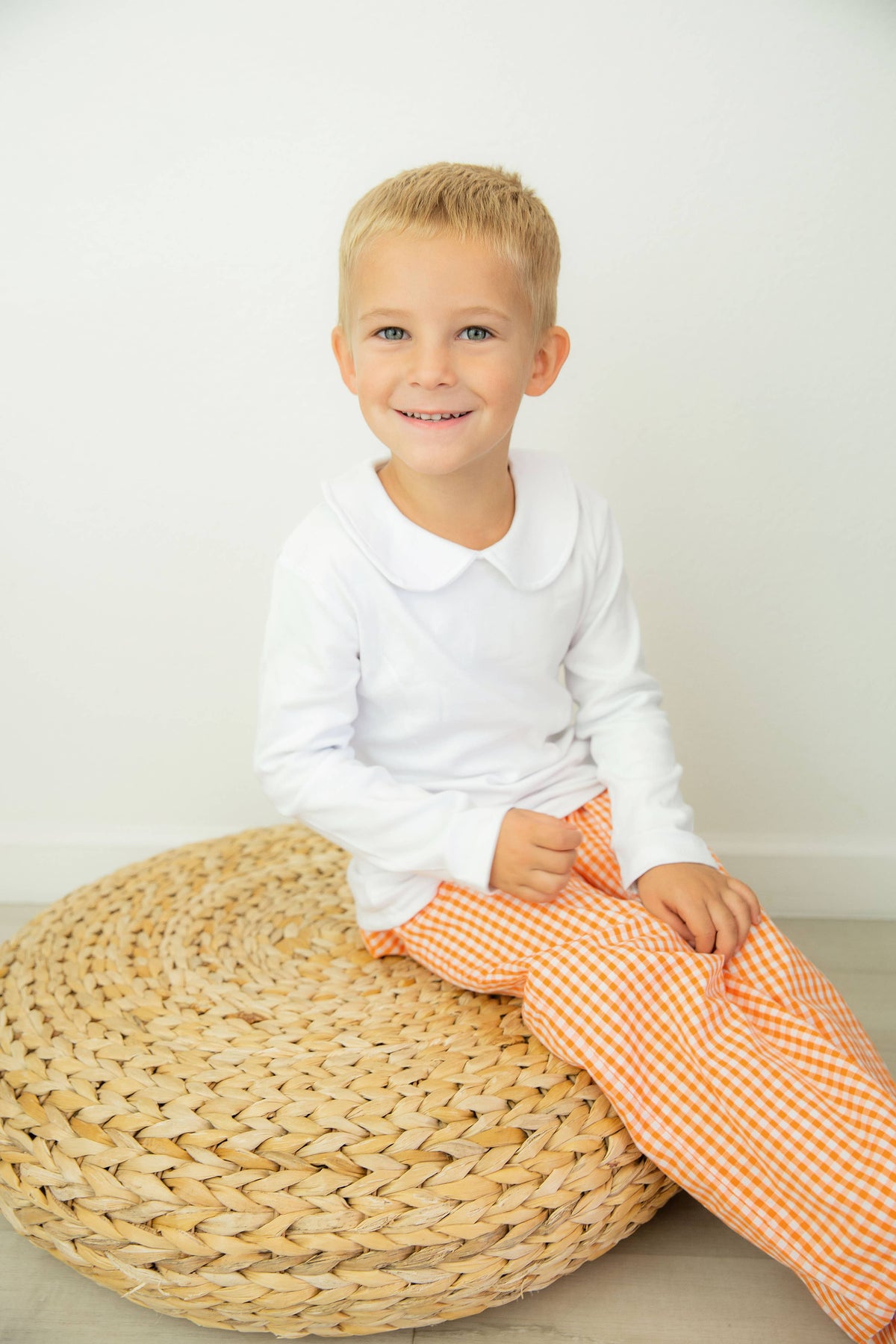 Unisex Long Sleeve Peter Pan Collar Shirt - White: 4t